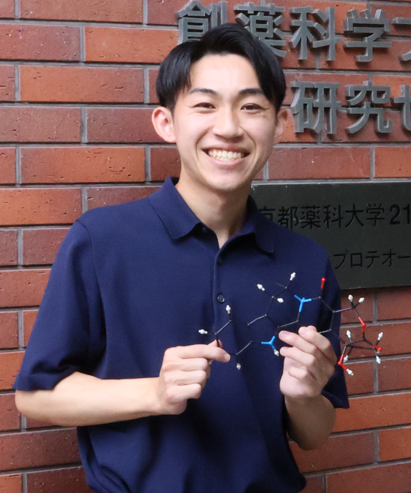 新たな知見を広げるために大学院へ