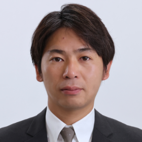 前田 仁志 准教授