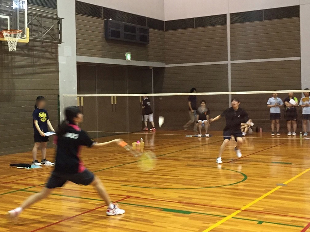 バドミントン部01