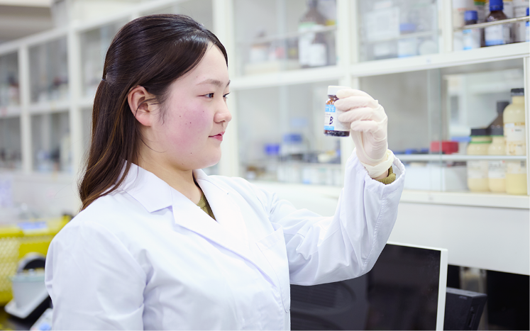 「卓越した科学的思考」と「多領域で活躍する人材の育成」