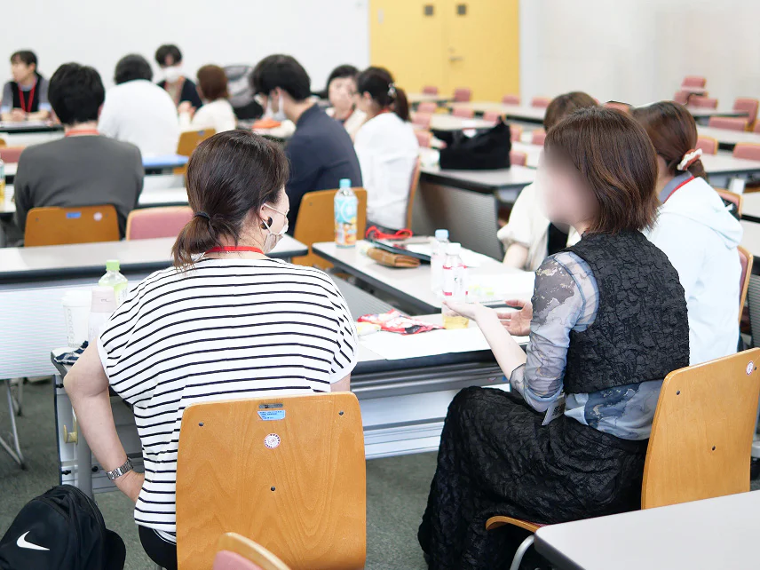 現役薬剤師の情報交換の場に